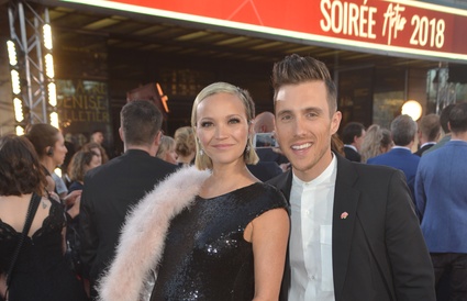 Ces couples ont brillé sur le tapis rouge du Gala Artis 2018