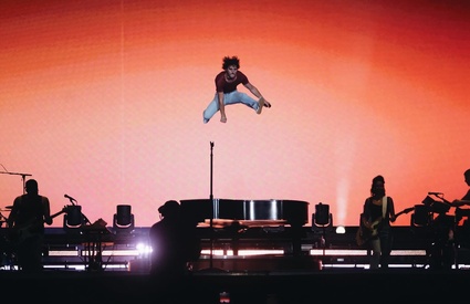 Spectacle Benson Boone