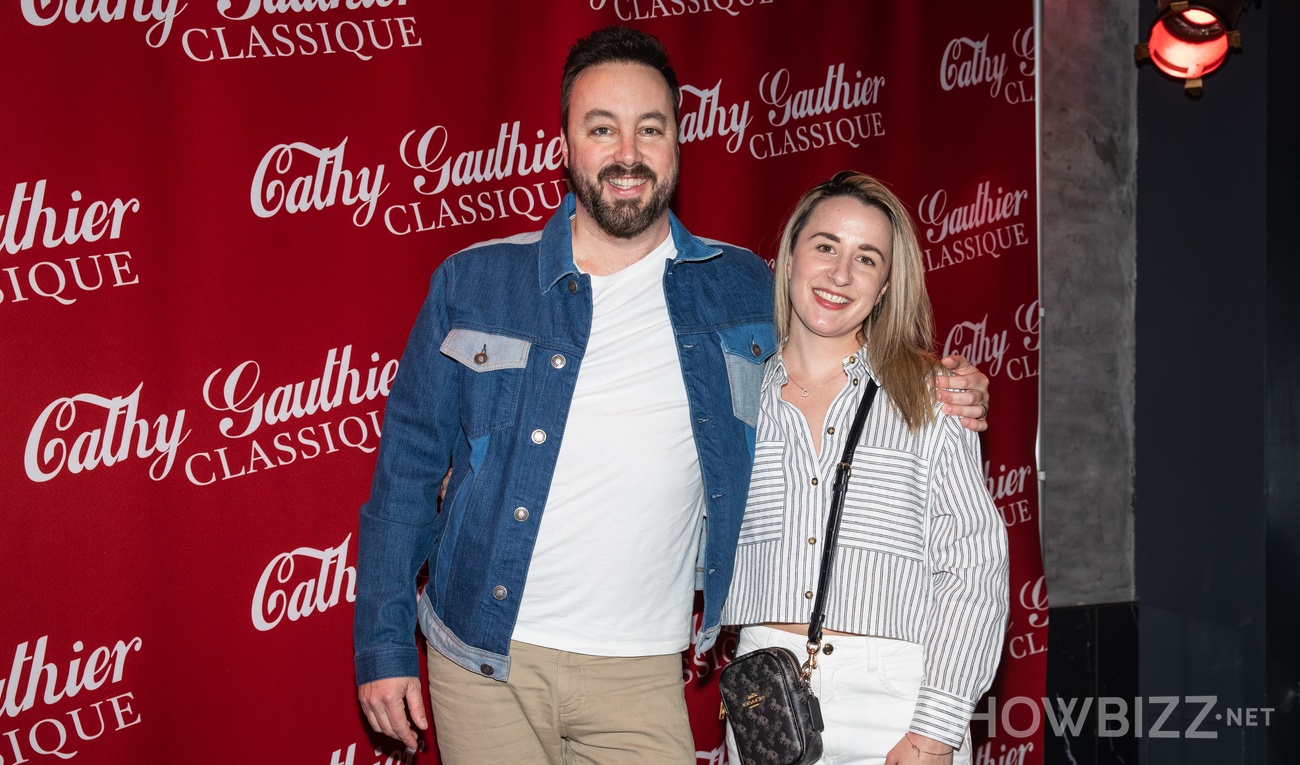 Tapis rouge de la première de Cathy Gauthier