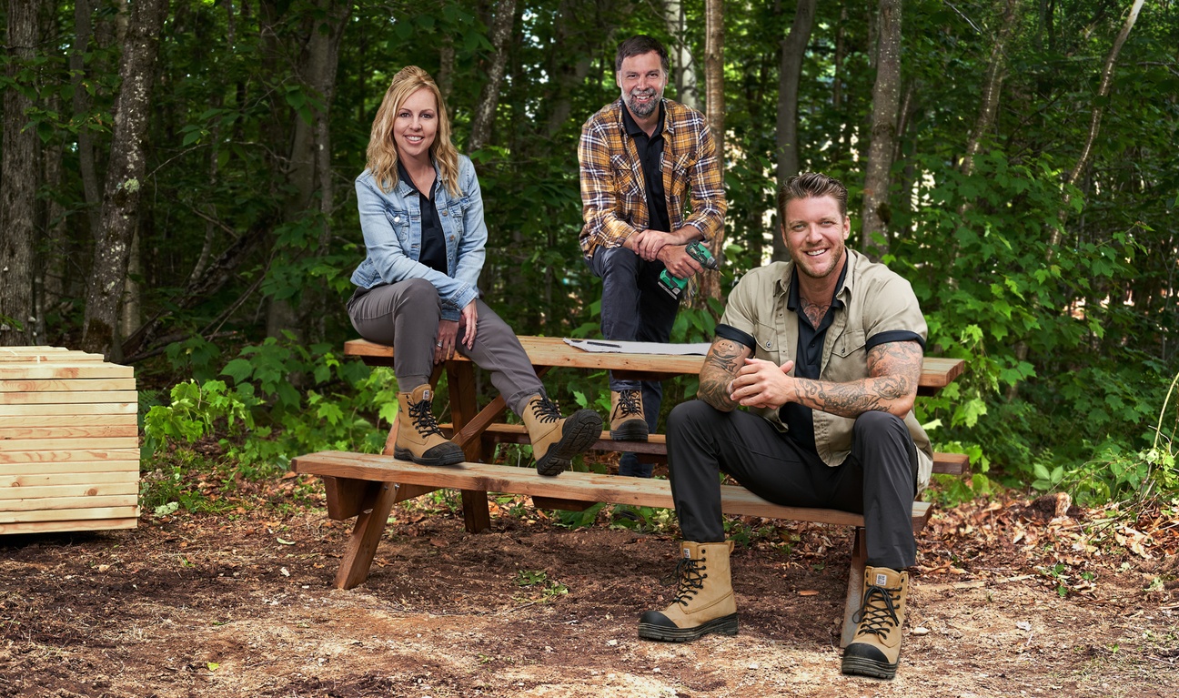 Image de l'article Tous pour un chalet : Le duo éliminé en demi-finale réagit très mal, la production doit s'en mêler