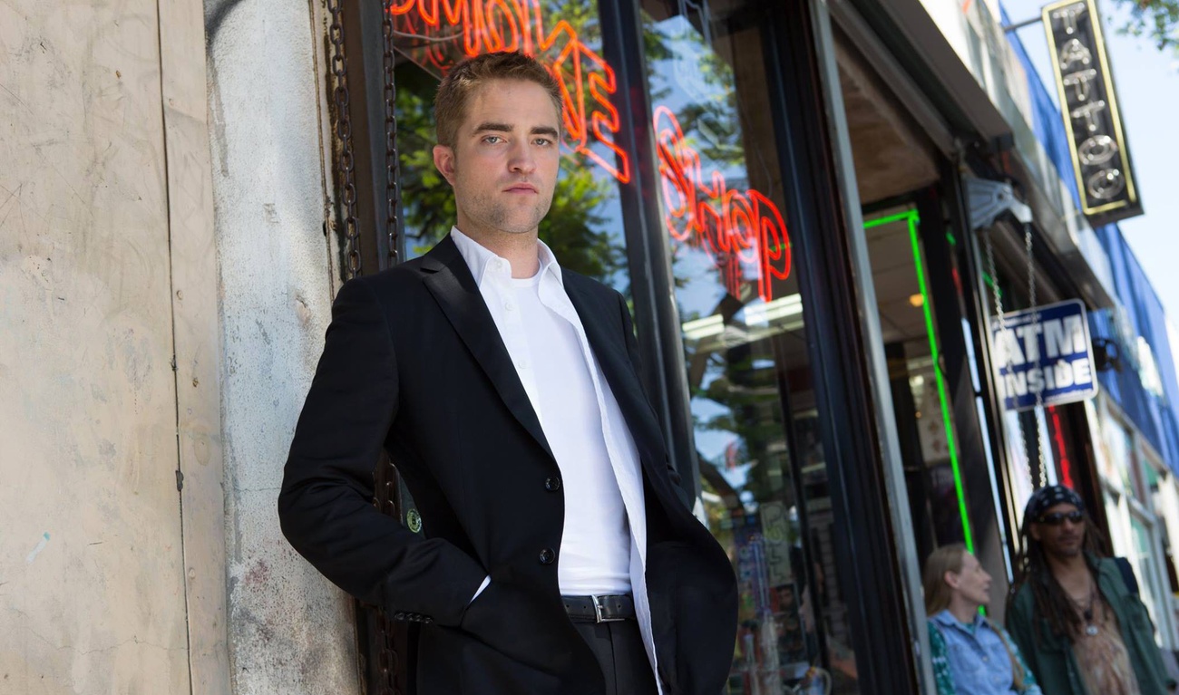 Robert Pattinson dans le premier film en langue anglaise de Claire Denis