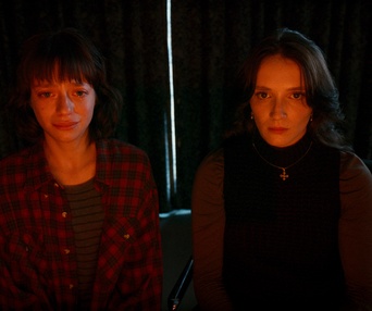 Une scène du film Les chambres rouges