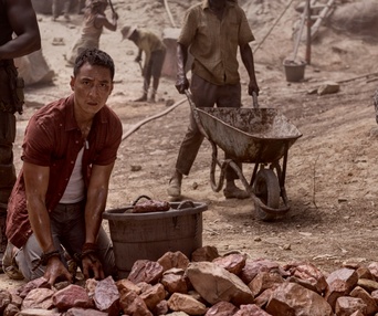 Une scène du film Tomb Raider