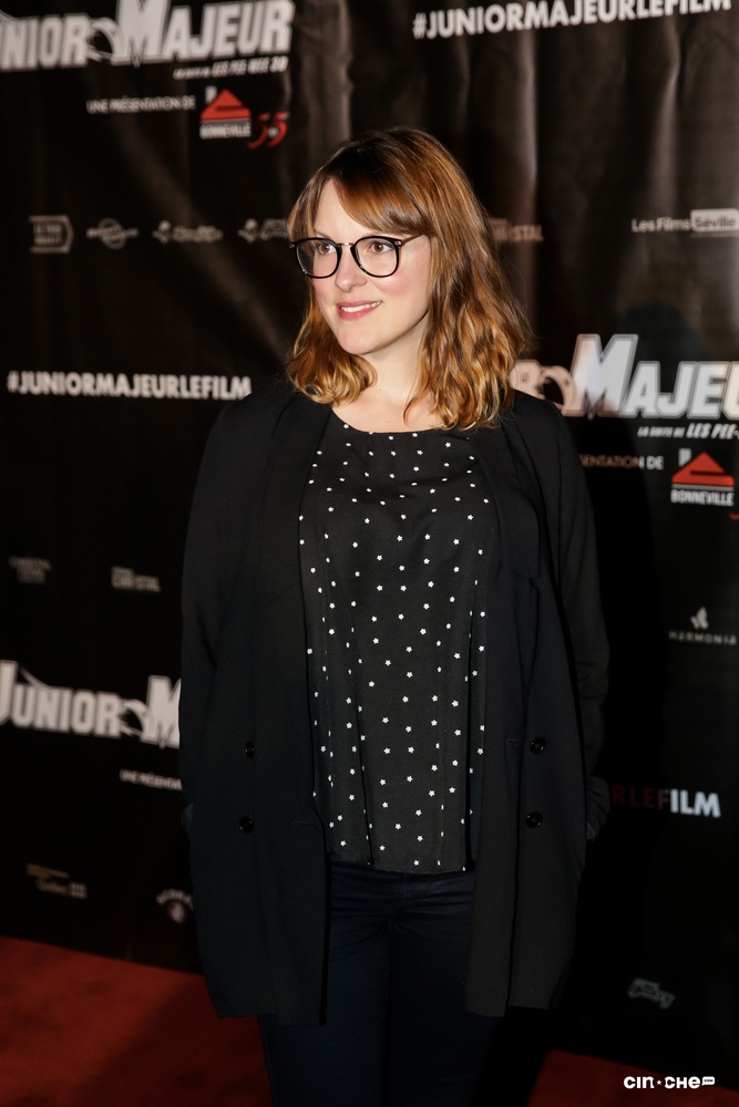 Sur le tapis rouge du film Junior majeur