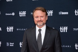 Sur le tapis rouge du film Glass Onion: A Knives Out Mystery Sur le tapis rouge du film Glass Onion: A Knives Out Mystery