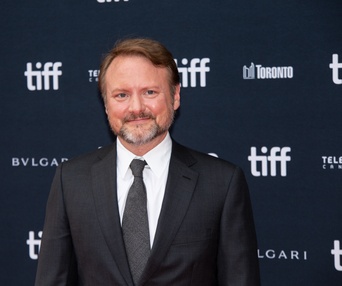 Sur le tapis rouge du film Glass Onion: A Knives Out Mystery