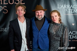 Sur le plateau du film L'arracheuse de temps