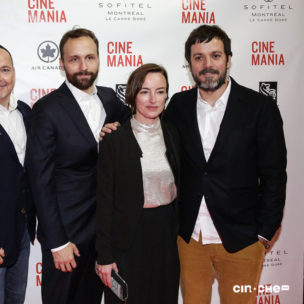 Sur le tapis rouge du film Nous sommes les autres