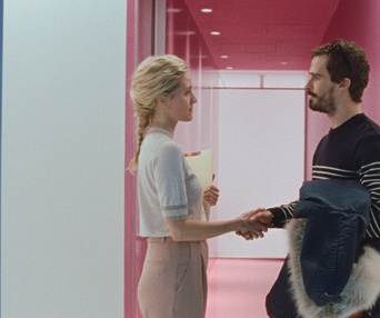 Une scène du film La femme de mon frère