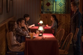 Une scène du film Three Billboards Outside Ebbing, Missouri Une scène du film Three Billboards Outside Ebbing, Missouri