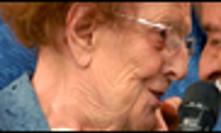 Primeur : Bande-annonce du documentaire Les dames en bleu
