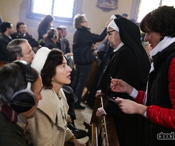Sur le plateau de La passion d'Augustine