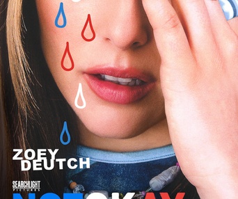 Affiche du film Not Okay