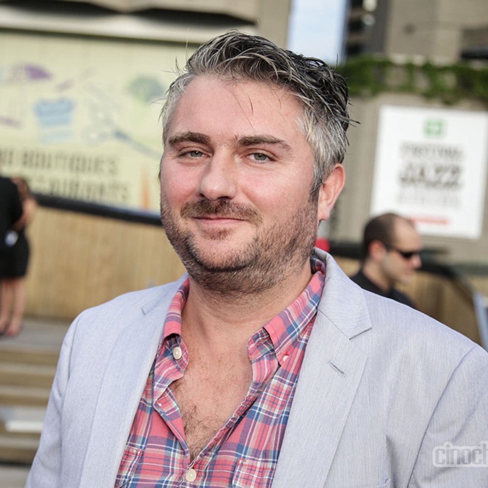 Sur le tapis rouge de Louis Cyr : L'homme le plus fort du monde