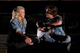 Une scène du film Rock of Ages
