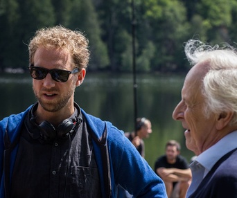 Sur le plateau de L'autre maison