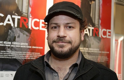Jimmy Larouche sur la tapis rouge de La cicatrice