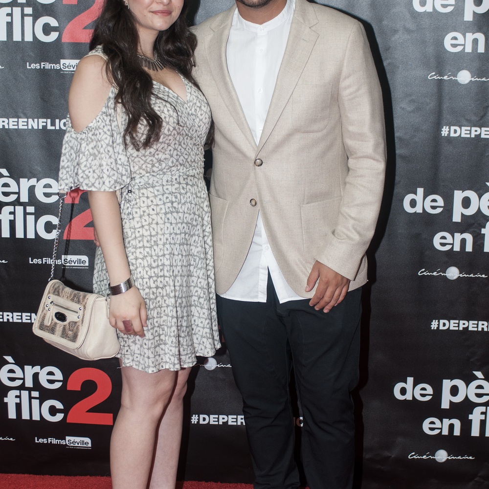 Sur le tapis rouge du film De père en flic 2