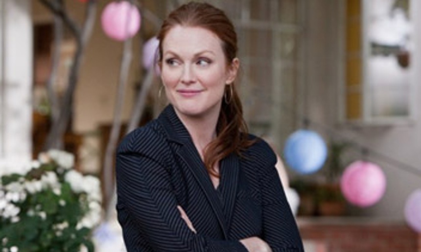 Julianne Moore pourrait jouer dans le premier film de Joseph Gordon-Levitt