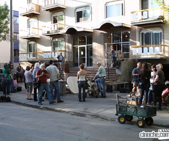 Sur le plateau du film Rose by Name