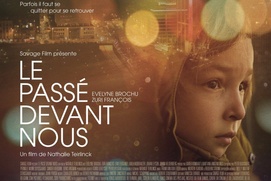 Affiche du film Le passé devant nous