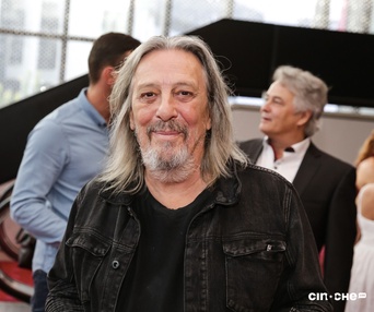 Sur le tapis rouge du film Les rois mongols