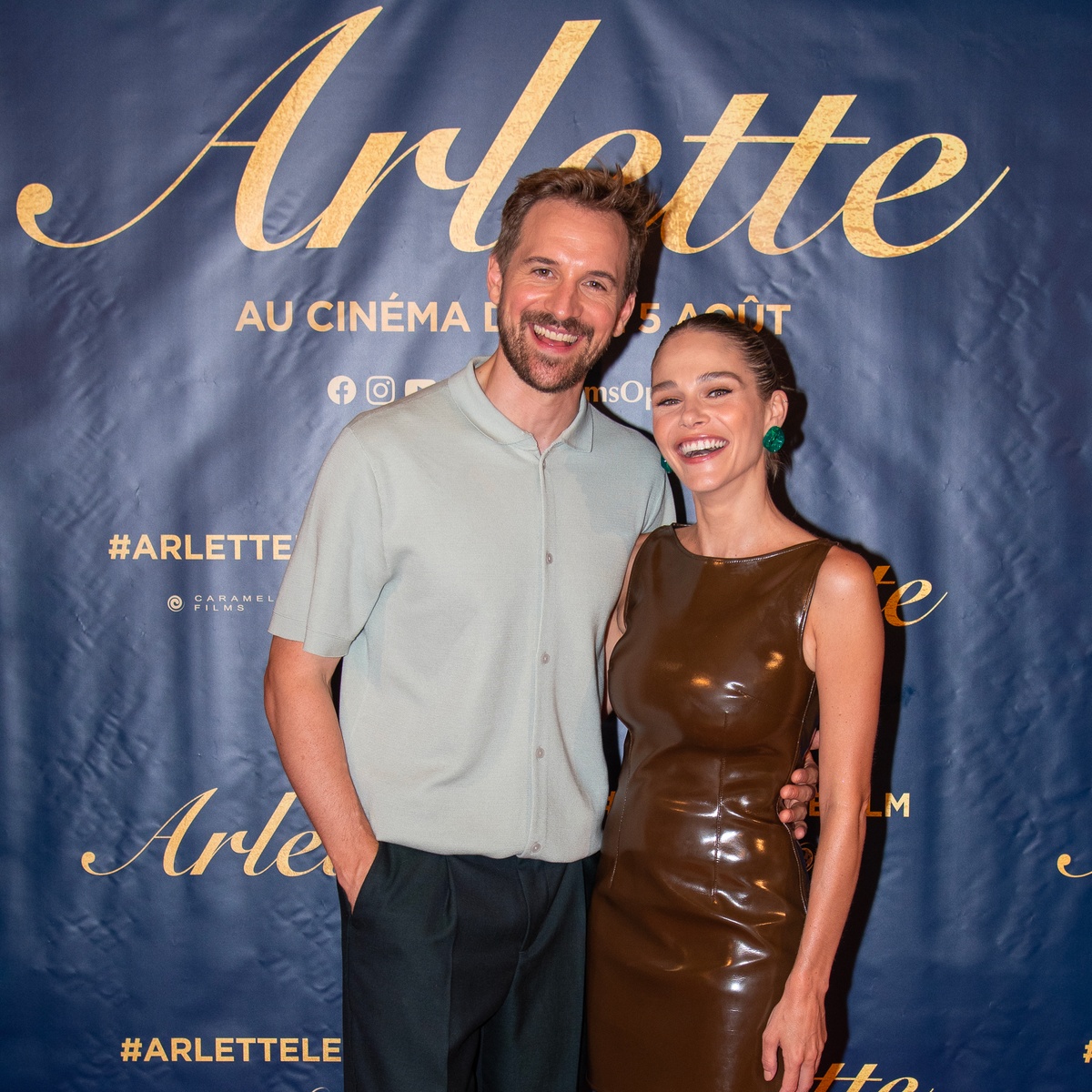 Sur le tapis rouge du film Arlette