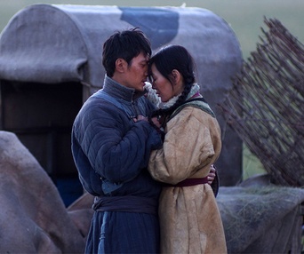 Une scène du film Wolf Totem