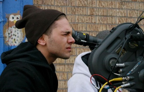 Xavier Dolan sur le plateau du film Les amours imaginaires