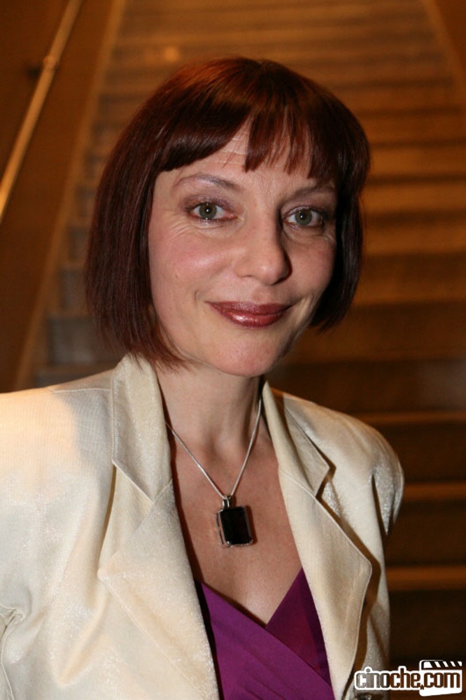 Anne Létourneau sur le tapis rouge d'Un capitalisme sentimental