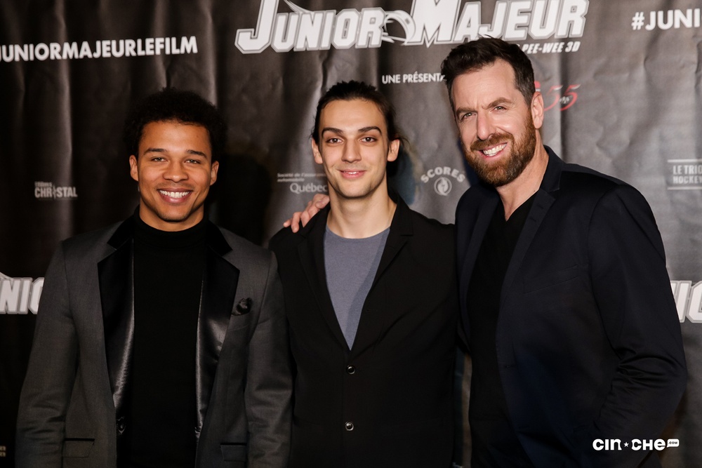 Sur le tapis rouge du film Junior majeur