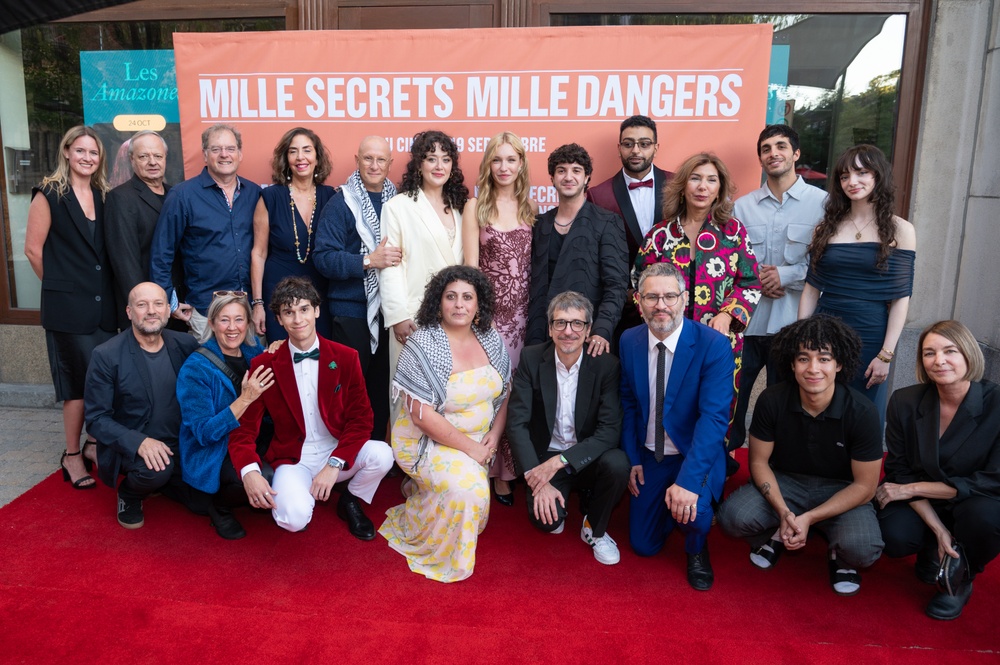 Première du film Mille secrets mille dangers