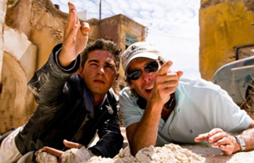 Shia LaBeouf et Michael Bay sur le plateau de Transformers: Revenge of the Fallen