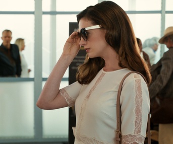 Une scène du film The Hustle