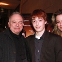 François Papineau, Raymond Cloutier, Julie Le Breton et Charles-Antoine Perreault sur le tapis rouge du film Une vie qui commence