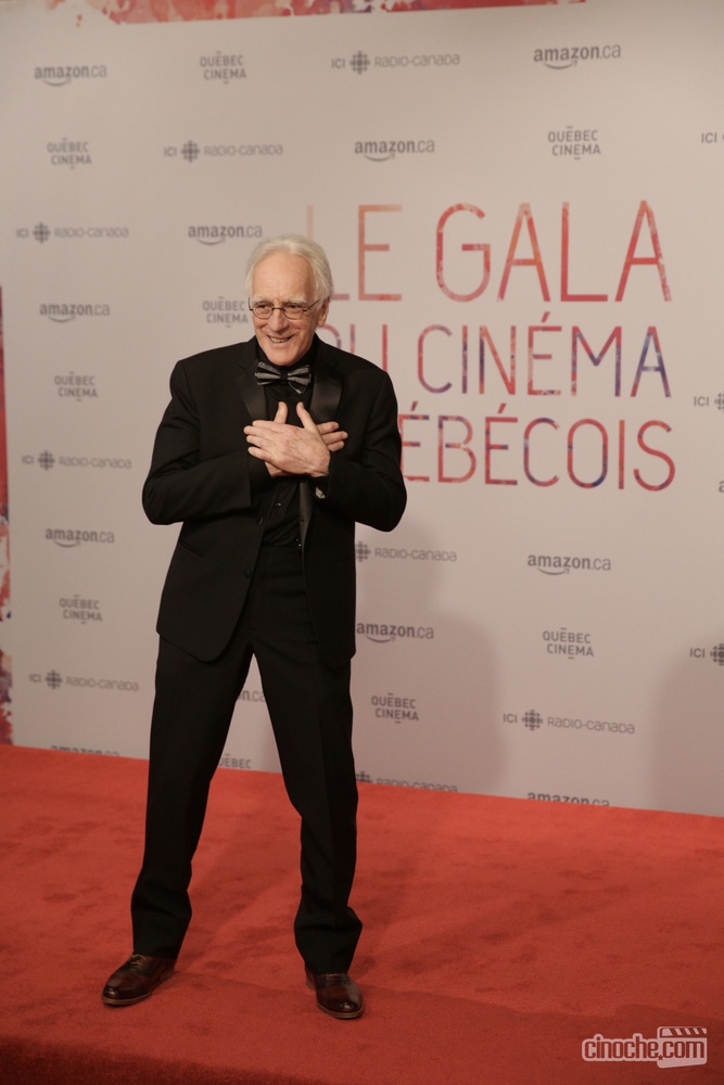 Sur le tapis rouge de Gala du cinéma Québécois