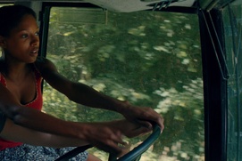 Une scène du film Au nom de la terre