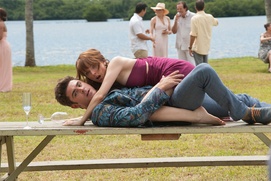 Une scène du film Mike and Dave Need Wedding Dates Une scène du film Mike and Dave Need Wedding Dates