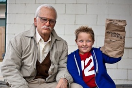 Une scène du film Jackass Presents: Bad Grandpa