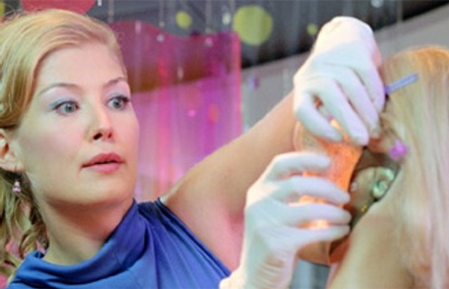 Rosamund Pike dans le film Surrogates
