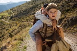 Une scène du film Un sac de billes Une scène du film Un sac de billes