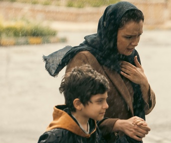 Une scène du film Les ombres persanes
