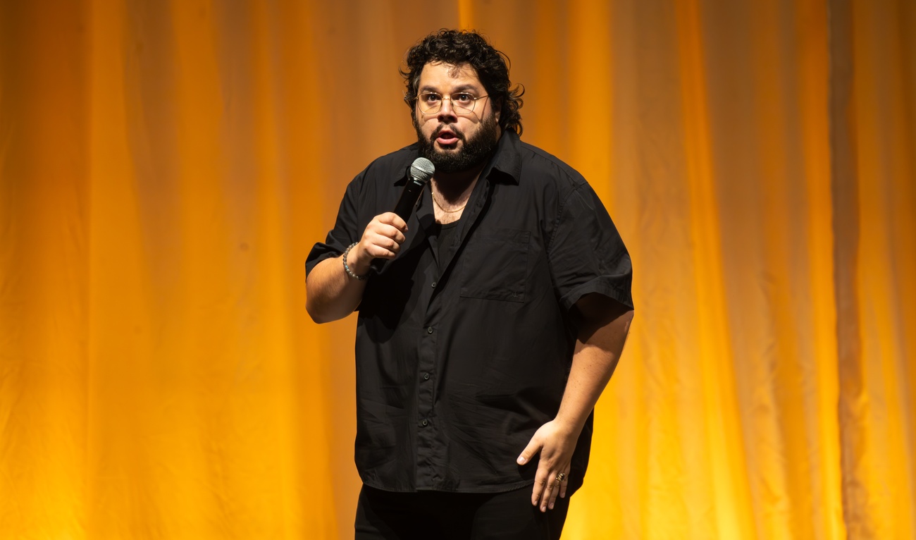 Image de l'article Photos : Le spectacle de Matthieu Pepper à Montréal attire une foule de stars