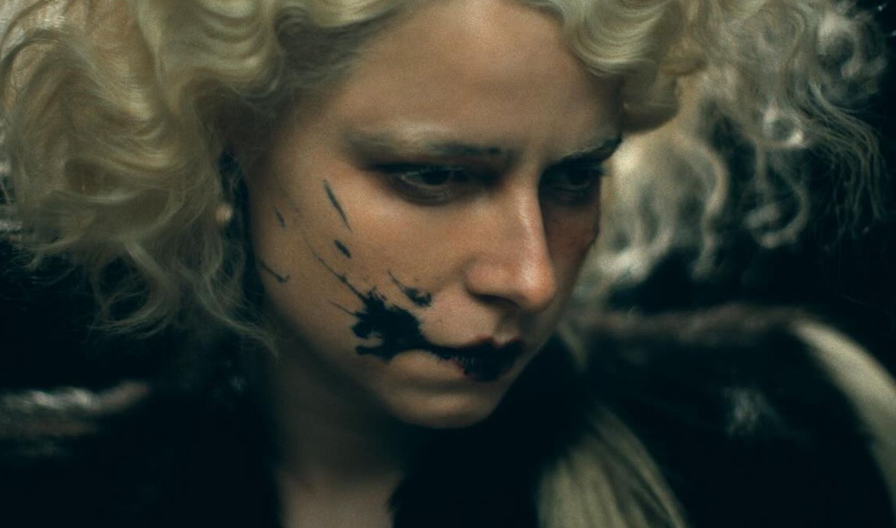 Image de l'article Christian Bale et Jessie Buckley monstrueux dans la bande-annonce de The Bride!