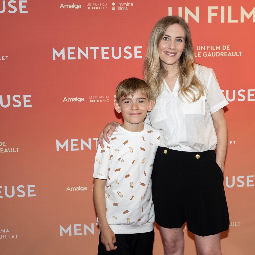 Première de Menteuse