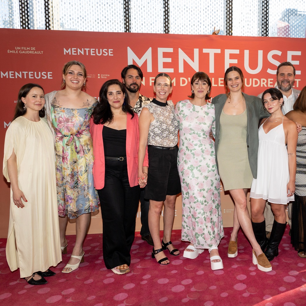 Première de Menteuse