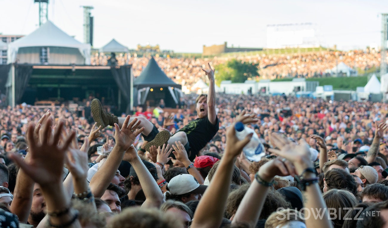 Image de l'article Le Festival d'été de Québec annule tous les spectacles de dimanche, sauf quelques-uns