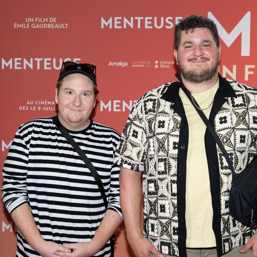 Première de Menteuse